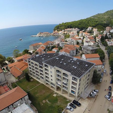 Apartments Oaza 2 Petrovac Екстер'єр фото