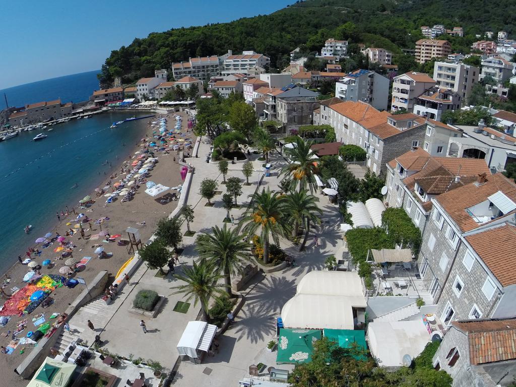 Apartments Oaza 2 Petrovac Екстер'єр фото