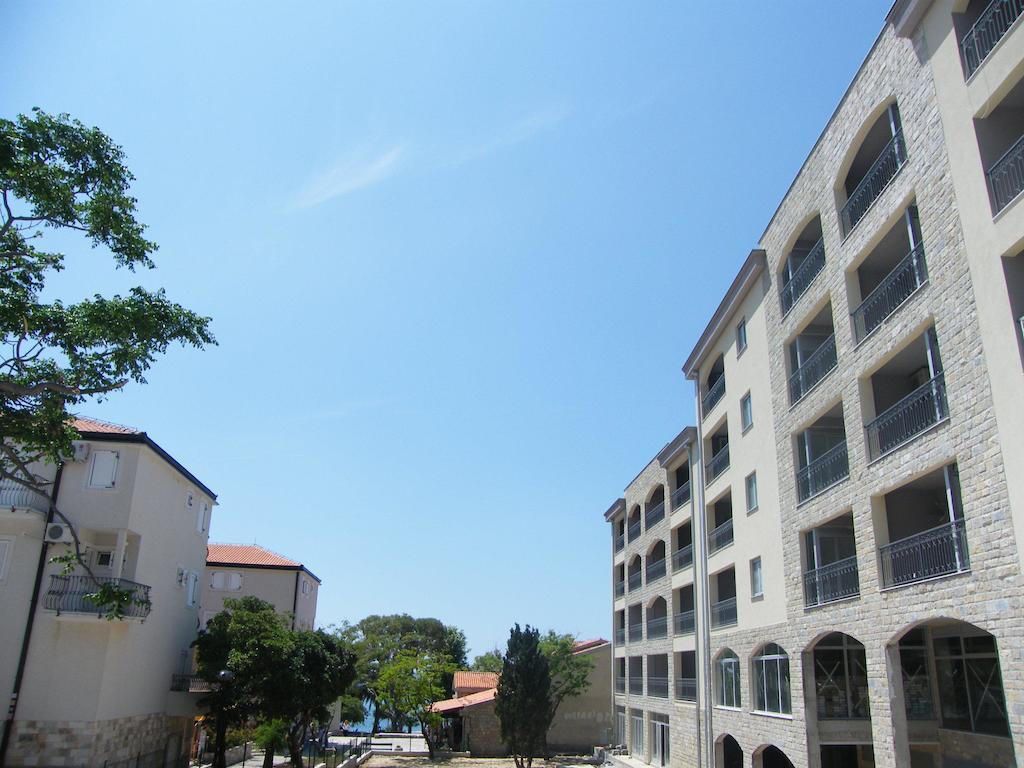 Apartments Oaza 2 Petrovac Екстер'єр фото