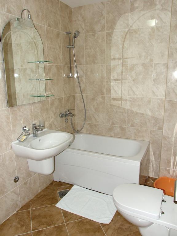 Apartments Oaza 2 Petrovac Екстер'єр фото