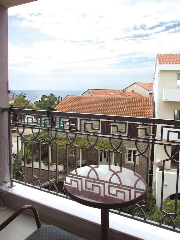 Apartments Oaza 2 Petrovac Екстер'єр фото